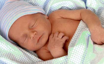 В Баку найден новорожденный младенец